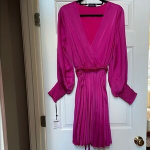 KLEID Fuchsia Dress